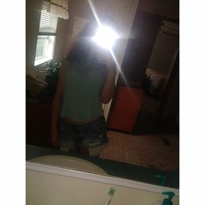 Meet your Posher, Lydia